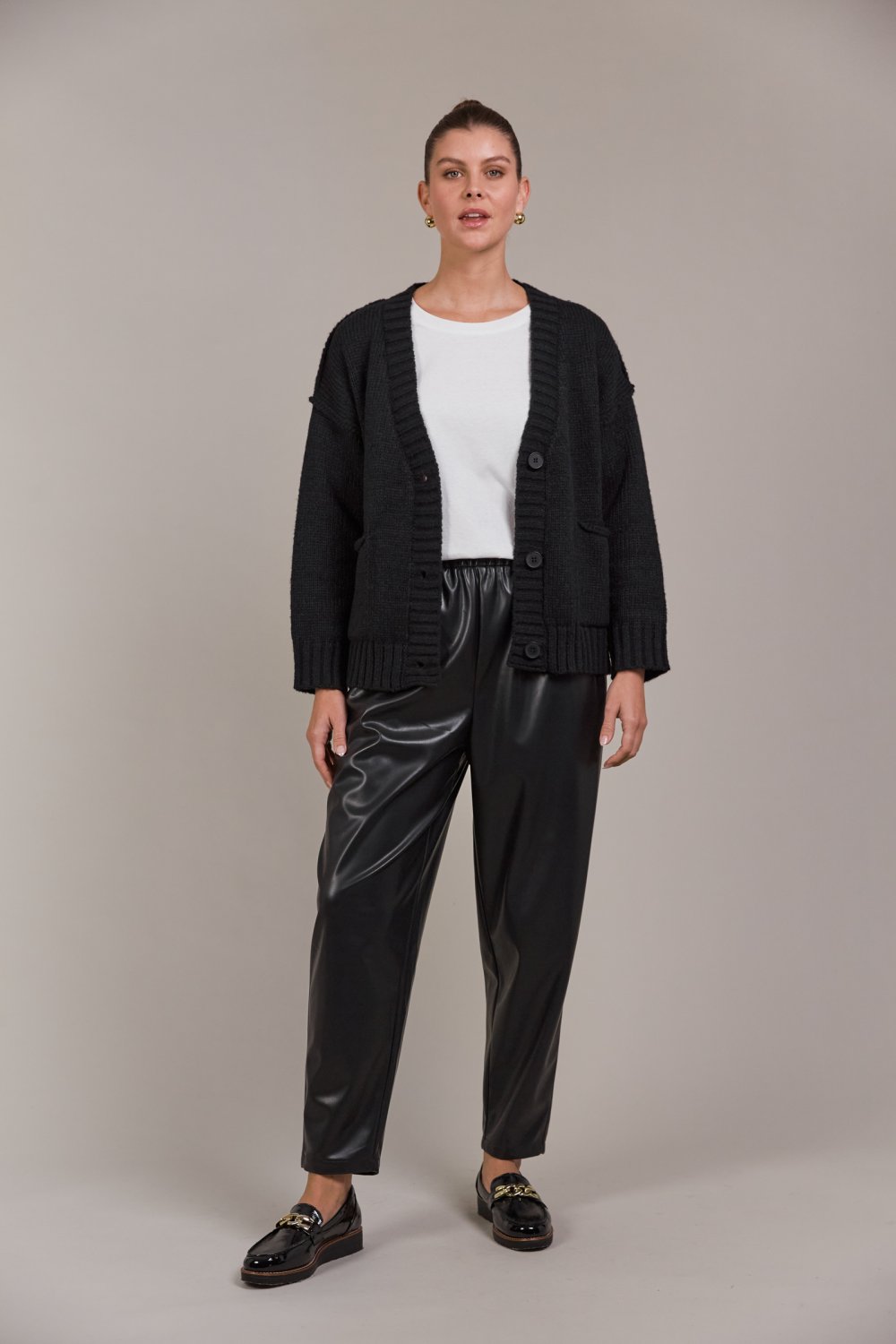 ebive-katana-cardigan-black 4