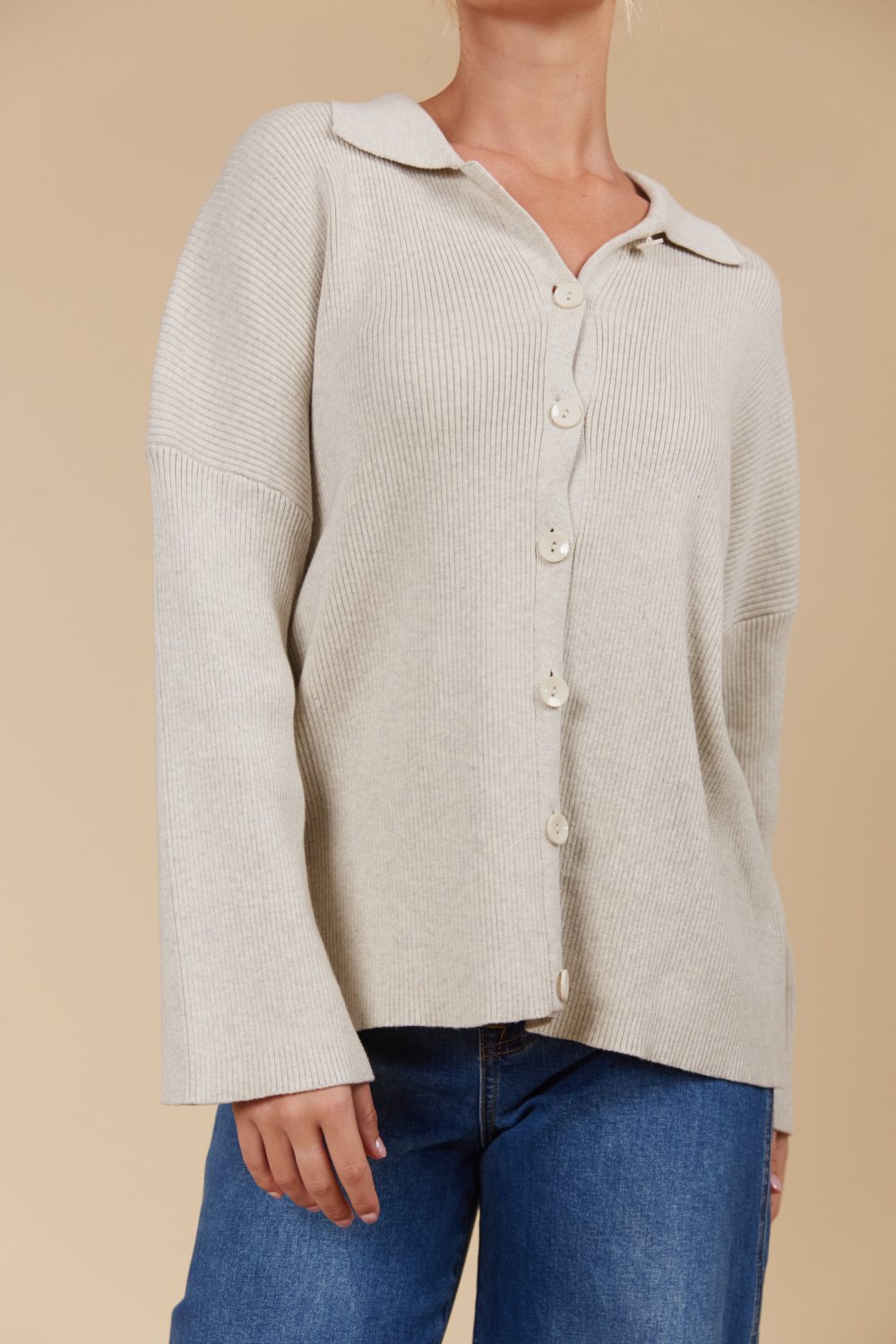 isle-mine-tala-knit-shirt-canvas 4
