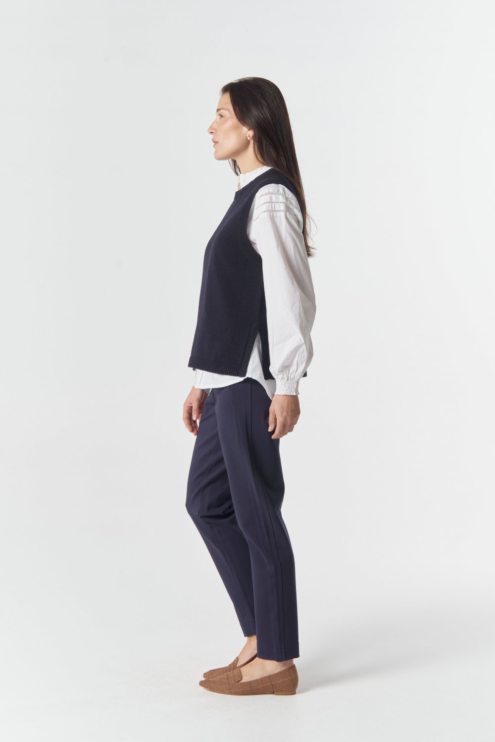 goondiwindi-amber-merino-cotton-knit-ves