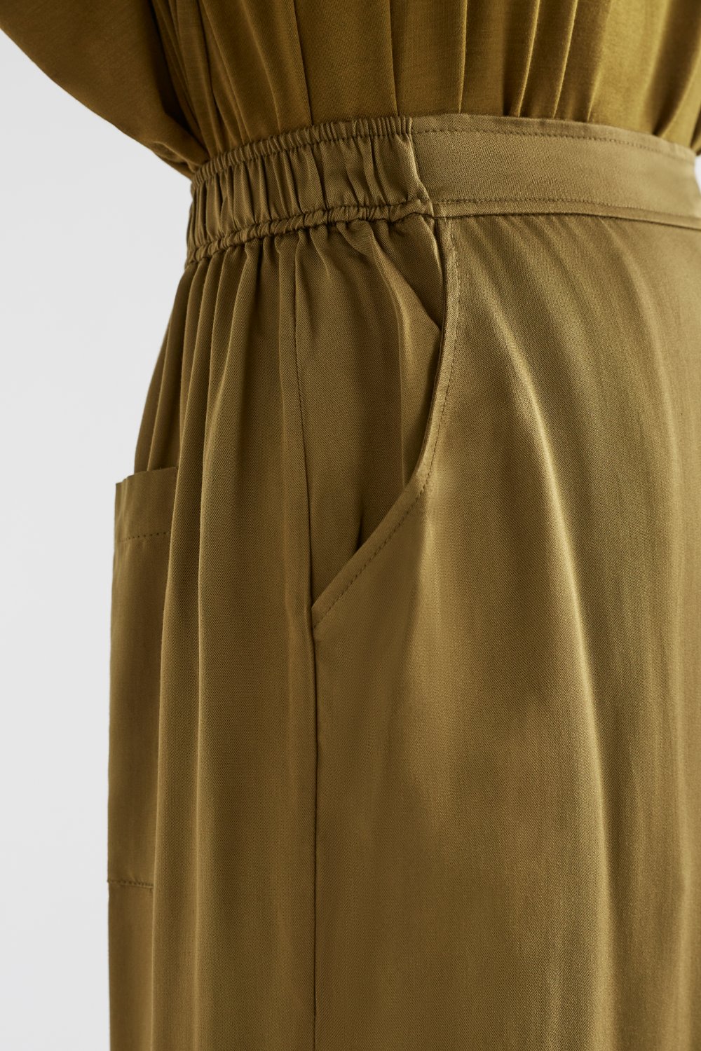 elk-wide-leg-culotte-olive 3