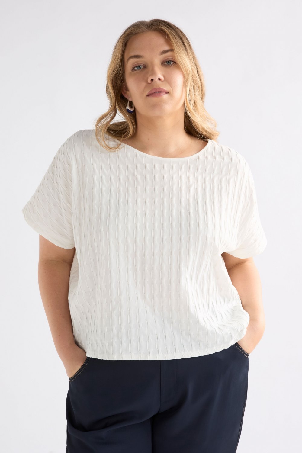 elk-orta-boxy-tshirt-white 3