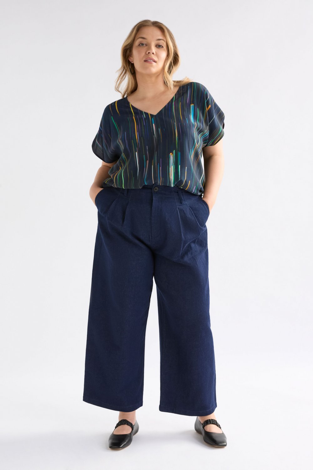 elk-kayra-v-neck-top 5