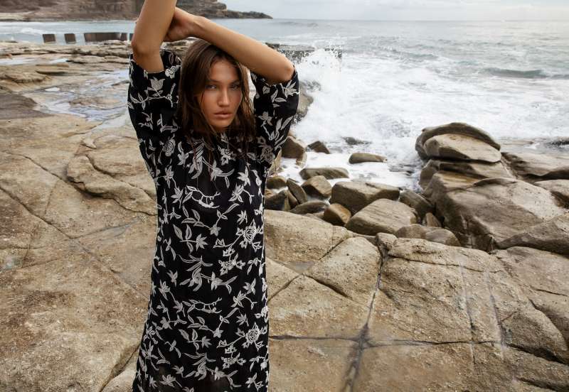 View oneseason Deia Dress