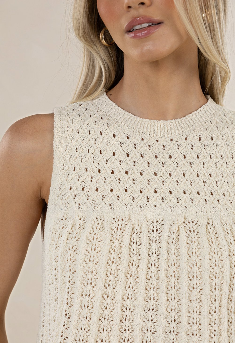 humidity-knix-tank-cream 3