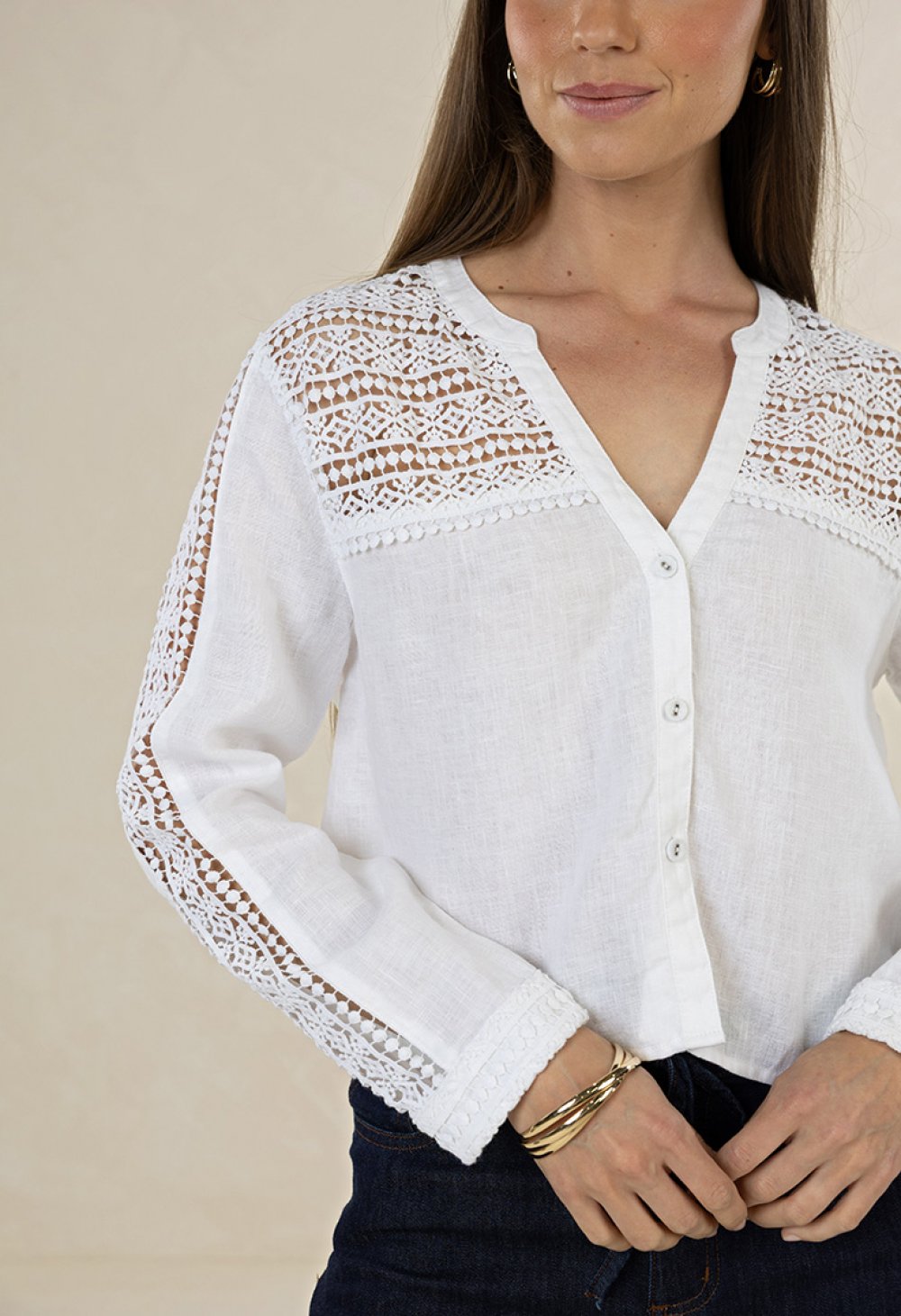 humidity-delphie-shirt 2