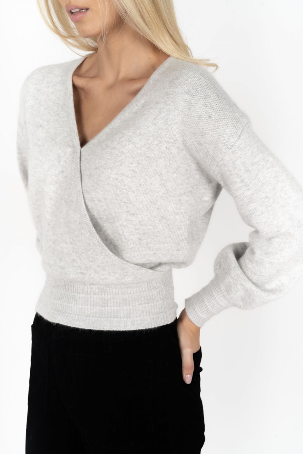 humidity-mika-wrap-top-light-grey 2