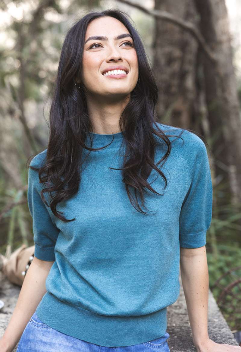 View Humidity Aurora Top - Turquoise