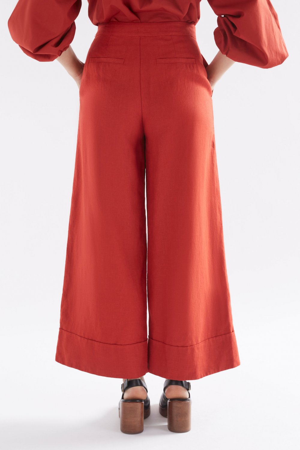 elk-anneli-linen-pant-sangria 4