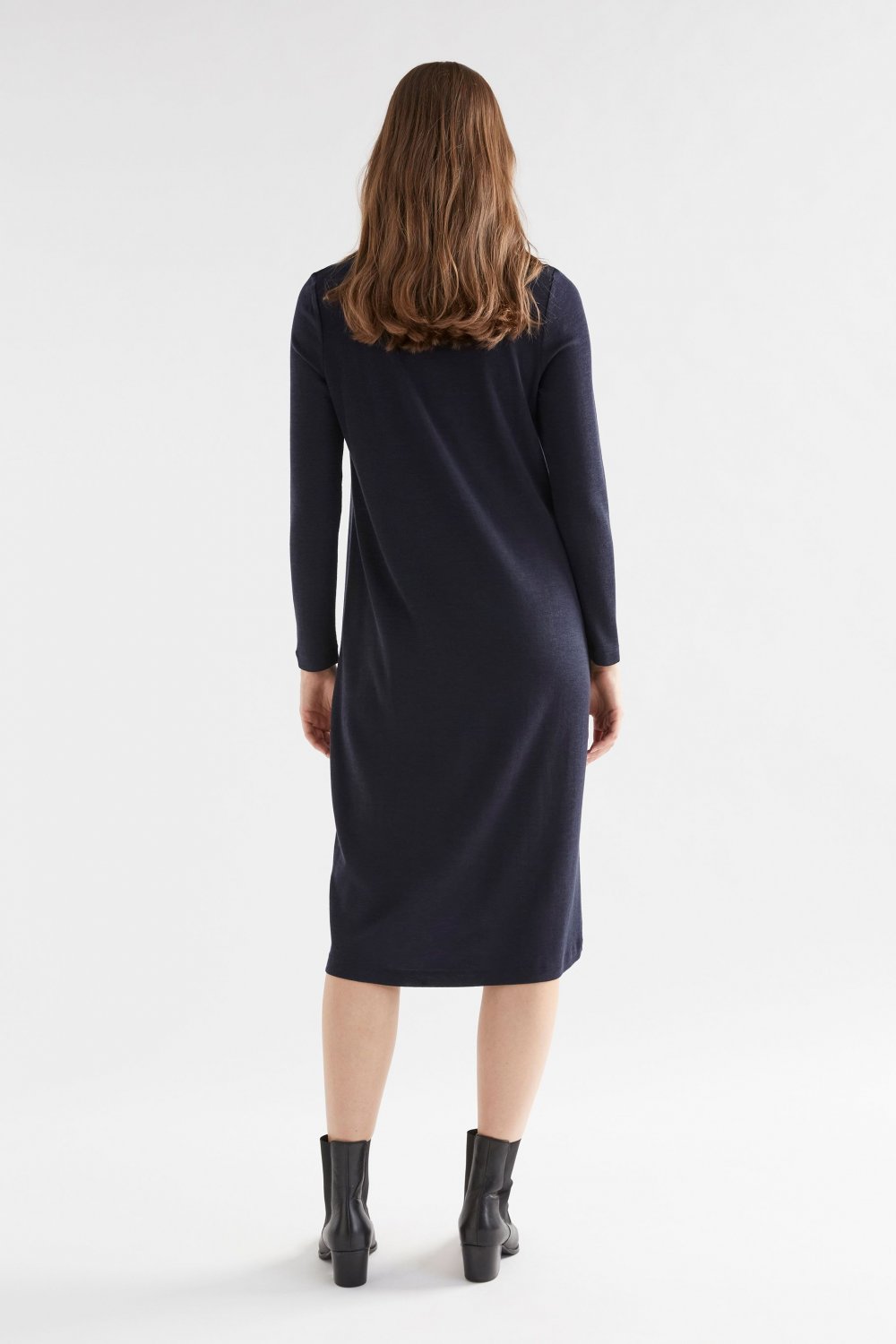 elk-grej-dress-dark-navy 2