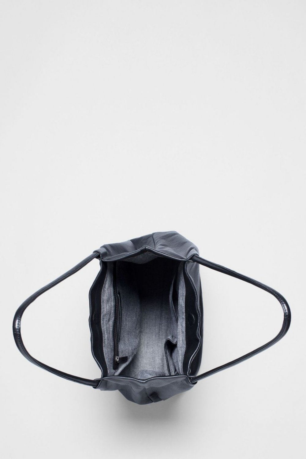elk-orsa-handbag-black 3